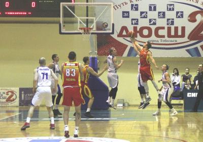 БК «Рязань» проиграл первую игру в Тобольске